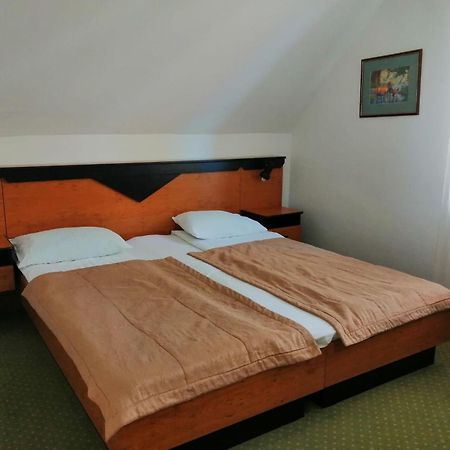Pensiunea Colina Poiana Brasov Bagian luar foto